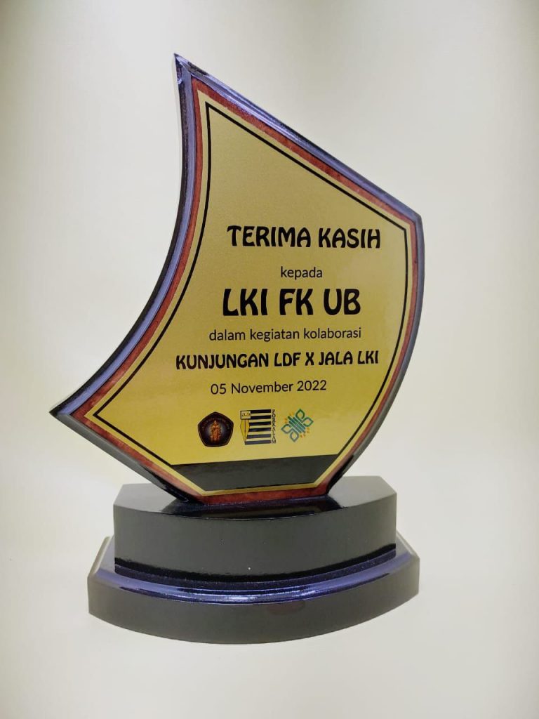 Plakat Kayu Harga Surabaya