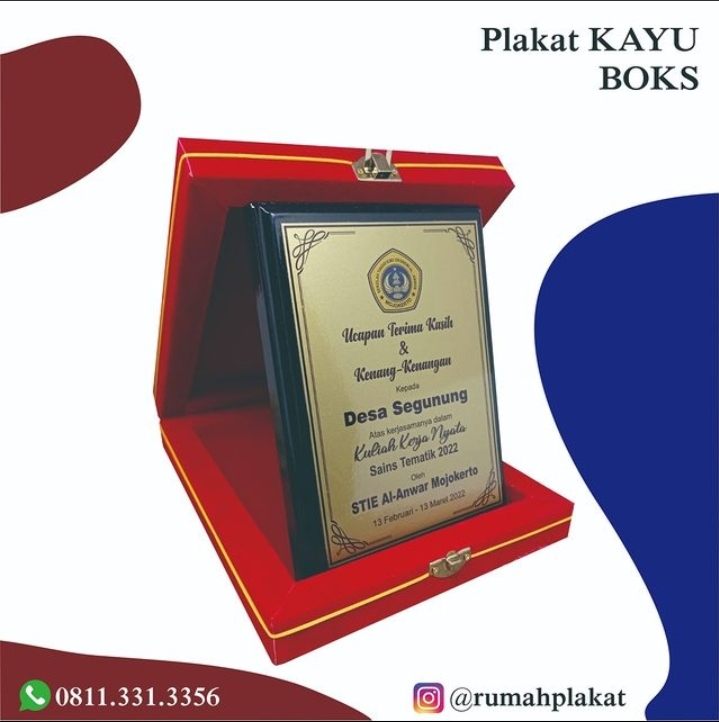 Kayu Plakat