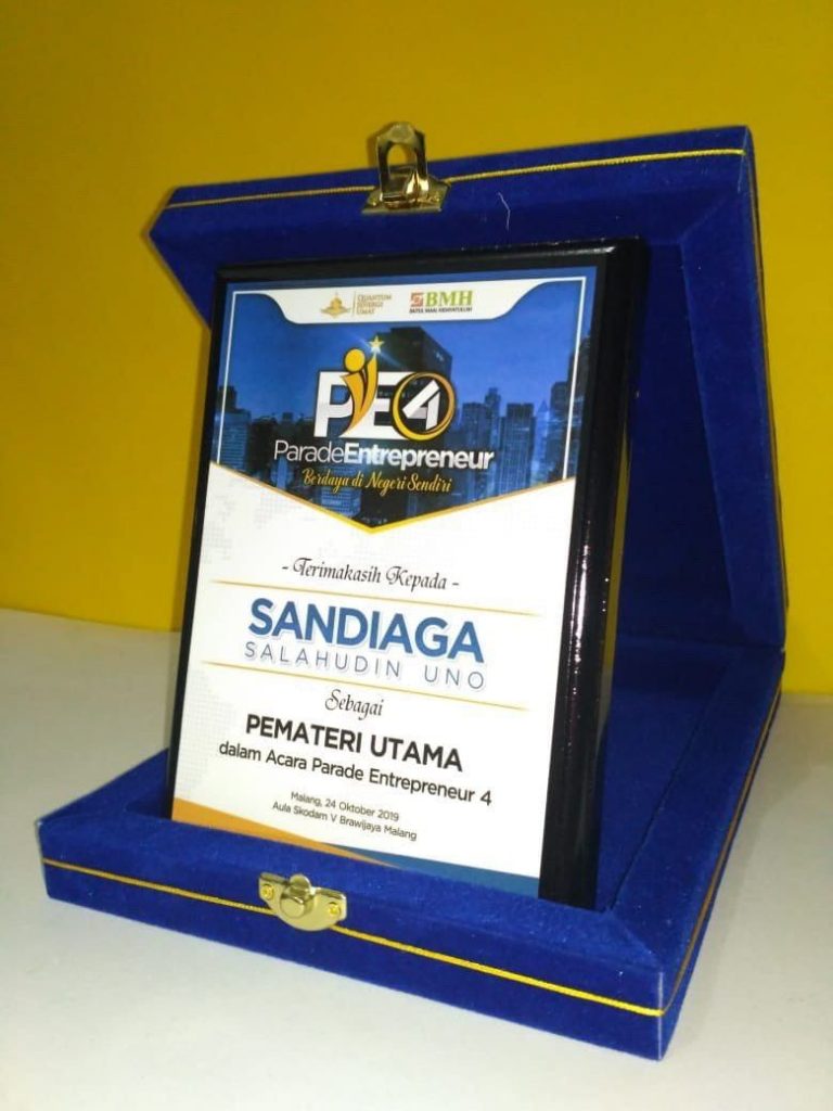 Plakat Kayu Harga Murah Sidoarjo